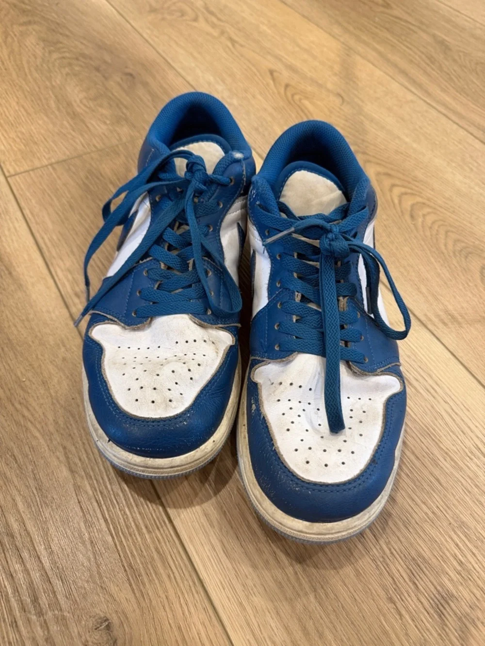 Men’s Nike Air Jordan 1 Low SE Sneakers in Industrial Blue Size 9
